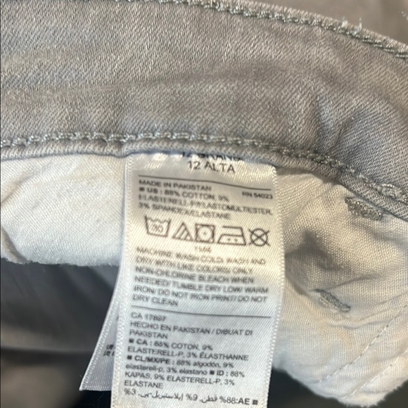 Old Navy Gray Skinny Jeans - Picture 4 of 4